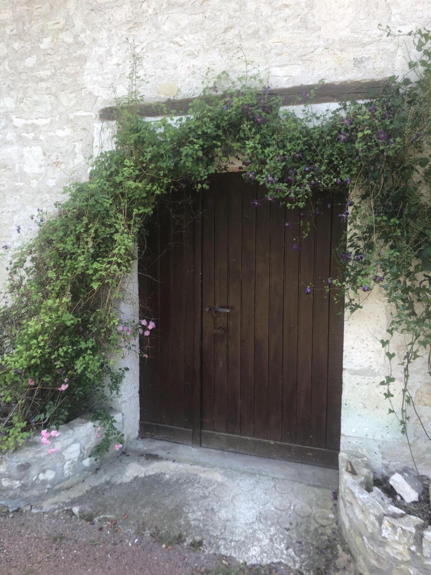 Bed and Breakfast The Cool Lounge A Coulonges - Charente Exterior foto